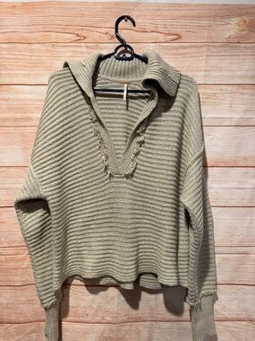 Free People Olive Ribbed V-Neck Foldover Collar Sweater XS fits sm Md